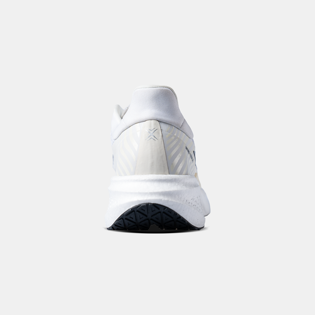 MILLS SEPATU LARI RUNNING SHOES ENERMAX DYNAPLATE WHITE/BLACK/OFF WHITE 9100710