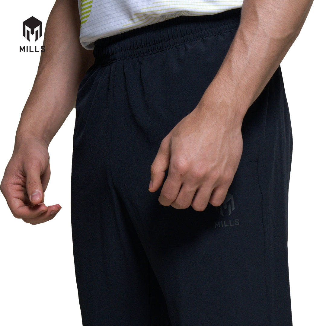 MILLS Celana Training Track Pant Nero 03000004