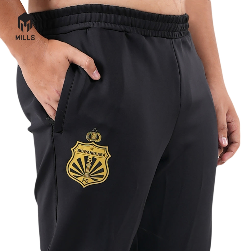 MILLS Celana Olahraga Bhayangkara FC Track Pant Black 7108BC