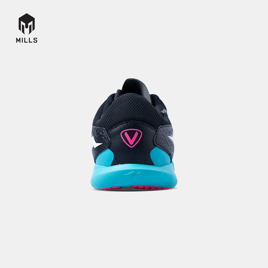 MILLS SEPATU FUTSAL VOLTASALA APEX M2 PRIME BLACK/CYAN/MAGENTA 9502007