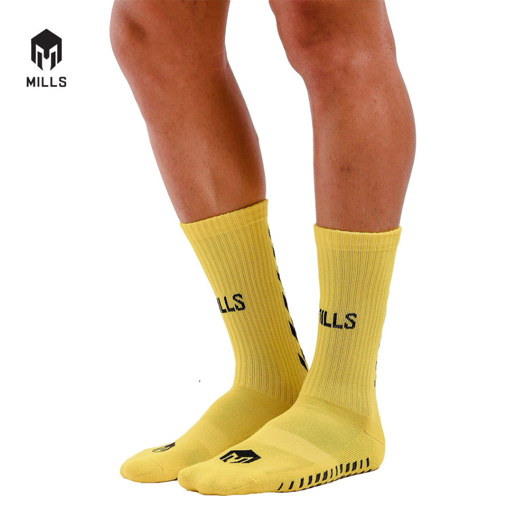 MILLS Kaos Kaki Olahraga Sport Quarter Anti Slip Socks A1 2010