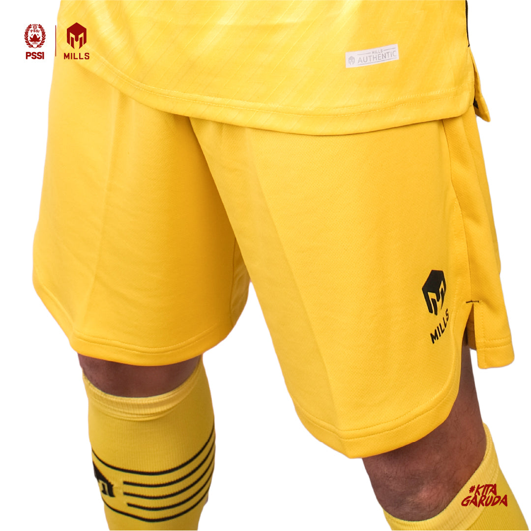 MILLS CELANA TIMNAS INDONESIA FOOTBAL SHORT AWAY GK 3114INA YELLOW